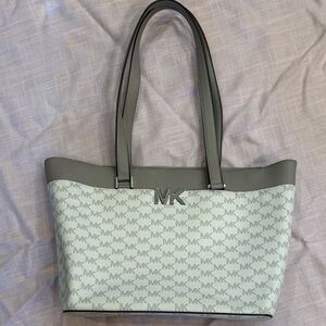 Michael Kors Florence Lge Tote Bag Signature Logo Print White & Grey NEW $328